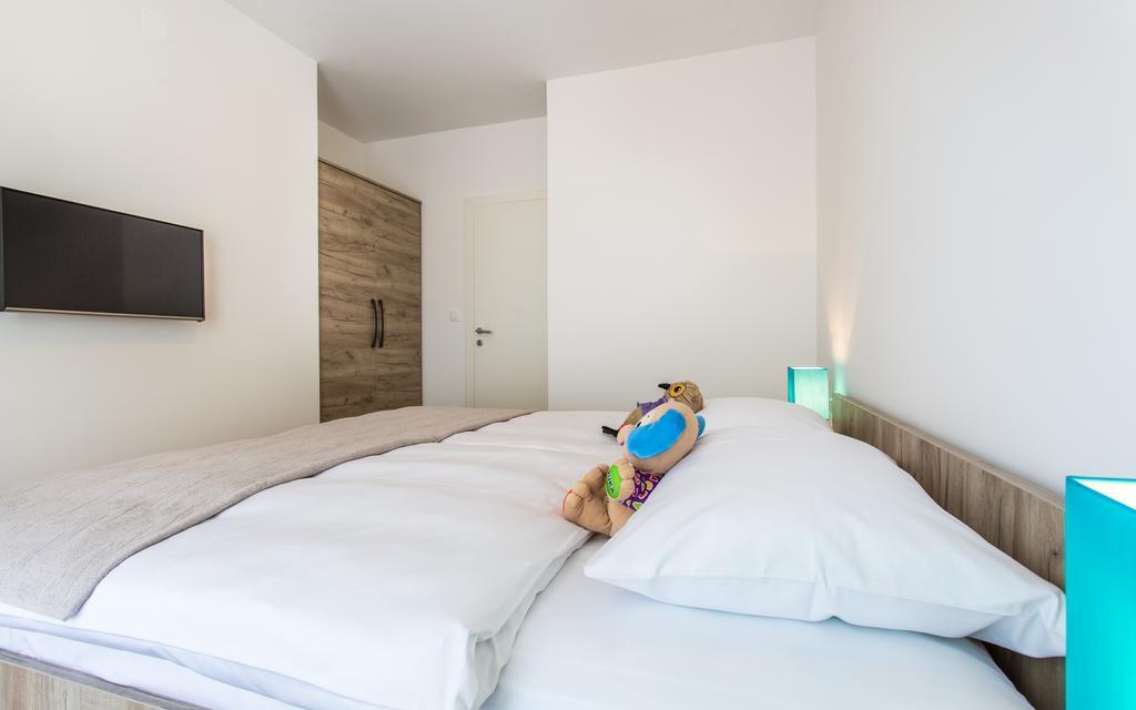 Apartments Viktorija Baska  Ngoại thất bức ảnh