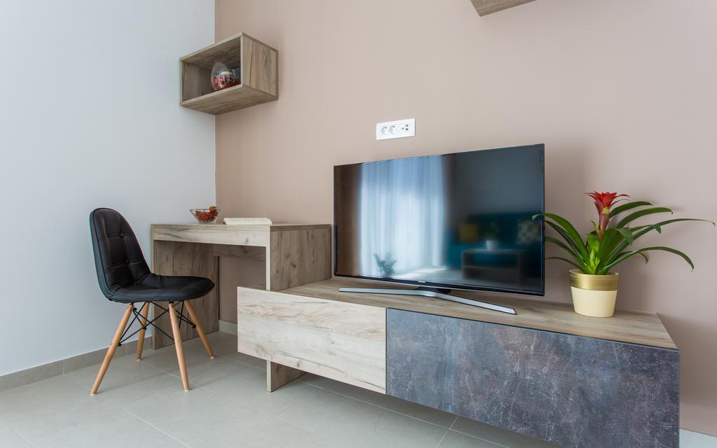 Apartments Viktorija Baska  Ngoại thất bức ảnh
