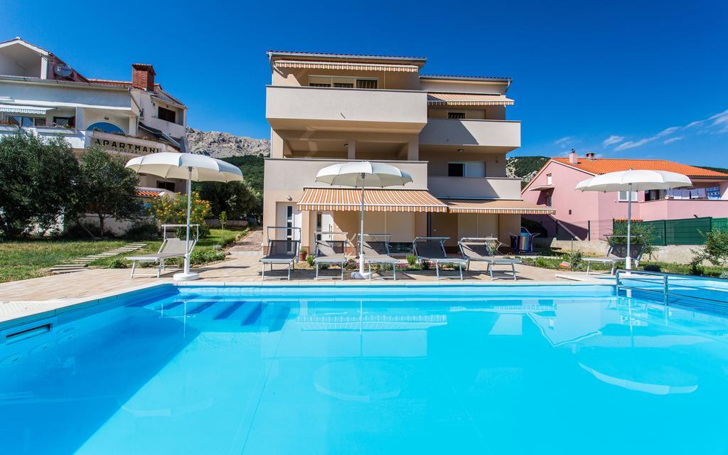 Apartments Viktorija Baska  Ngoại thất bức ảnh